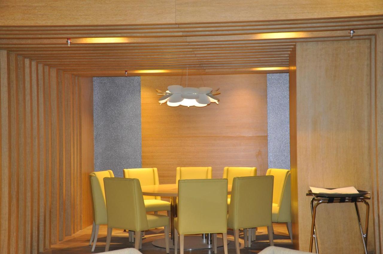Lavender Hotel Al Nahda Dubai Exterior foto
